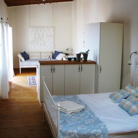 Dolphin Guest House And Studios Tóhni Kültér fotó