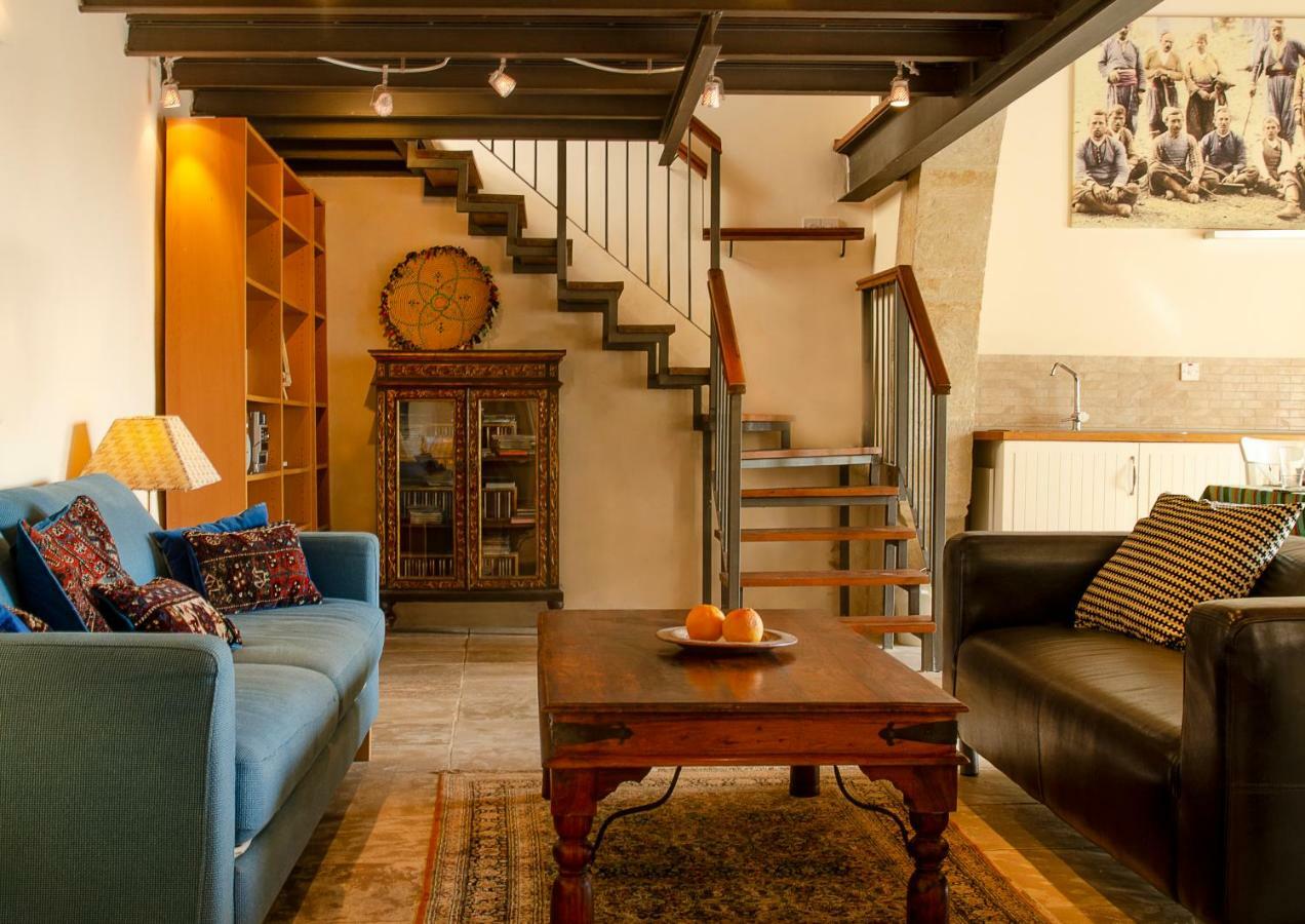 Dolphin Guest House And Studios Tóhni Kültér fotó